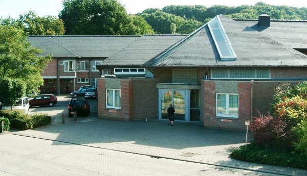Woonzorgcentrum Onze-Lieve-Vrouw-Maison de repos-Roosdaal-Roosdaal De varent.jpg