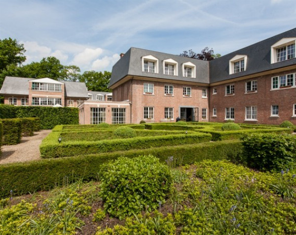 Residentie Beukenhof-Woonzorgcentrum-Kalmthout-Kalmthout Beukenhof.jpg