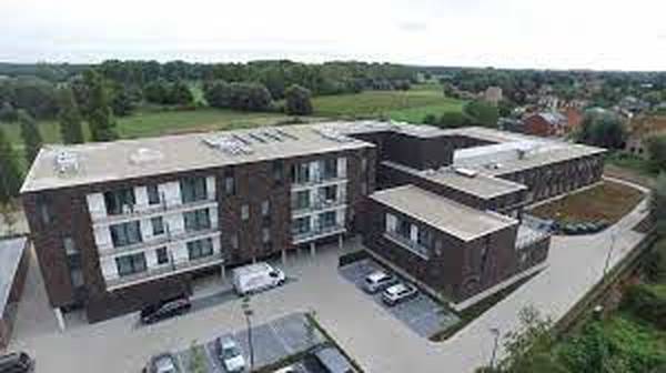 Woonzorgcentrum Kloosterhof-Woonzorgcentrum-Berlaar-téléchargement.jpeg