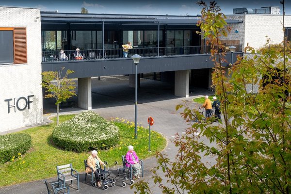 Woonzorgcentrum 't Hof-Woonzorgcentrum-Lichtervelde-hof 01.jpeg