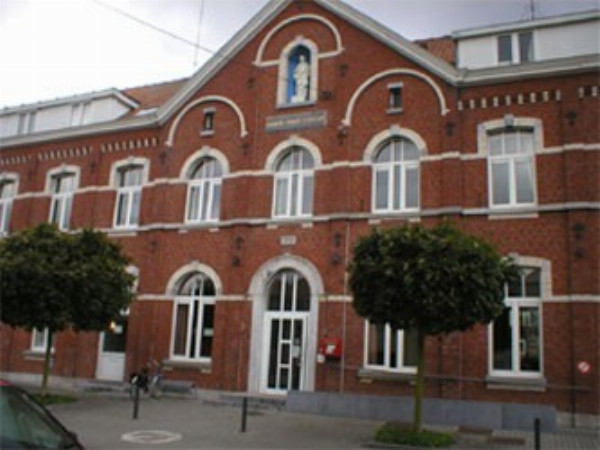 Institut Saint-Joseph-Résidence services-Nechin-Nechin Institut Saint-Jospeh.jpg