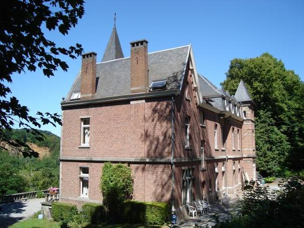 Château Bel Air-Maison de repos-Yvoir-chateu.jpeg