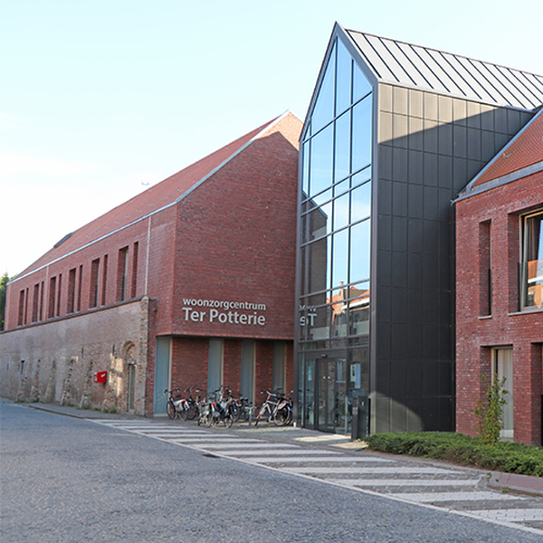 Woonzorgcentrum Ter Potterie-Maison de repos-Bruges-Ter potterie-Voorgevel.jpeg
