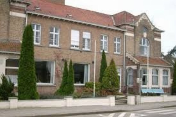 Maison de Repos "Le Sacré-Coeur"-Maisons de repos-Ploegsteert-Ploegsteert Sacré Coeur.jpg