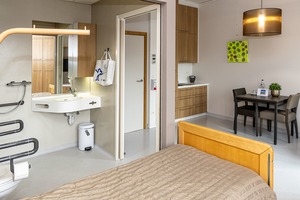 Woonzorgcentrum Ter Meere-Woonzorgcentrum-Berlare-zorgflat - zithoek en badkamer-min.jpeg