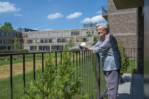 Woonzorgcentrum & Assistentiewoningen Residentie Mayerhof-Serviceflat-Mortsel-Mayerhof_Interieur_Assistentiewoning_Appartement_8770.jpeg