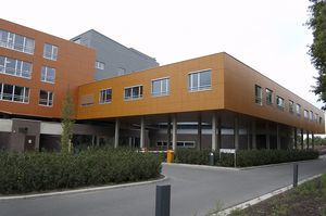 Woonzorgcentrum De Zeventorentjes-Maison de repos-Assebroek-zeventorentjes-voorgevel.jpeg