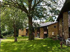 Domaine des Riezes et Sarts-Maisons de repos-Cul-des-Sarts-photo domaine.jpg