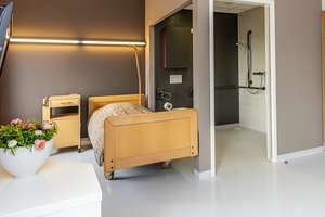 Woonzorgcentrum Ter Meere-Woonzorgcentrum-Berlare-zorgflat - bed en badkamer_2-min.jpeg