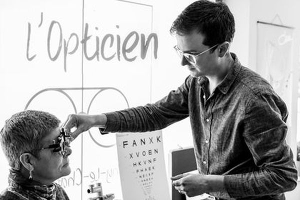 L'Opticien
